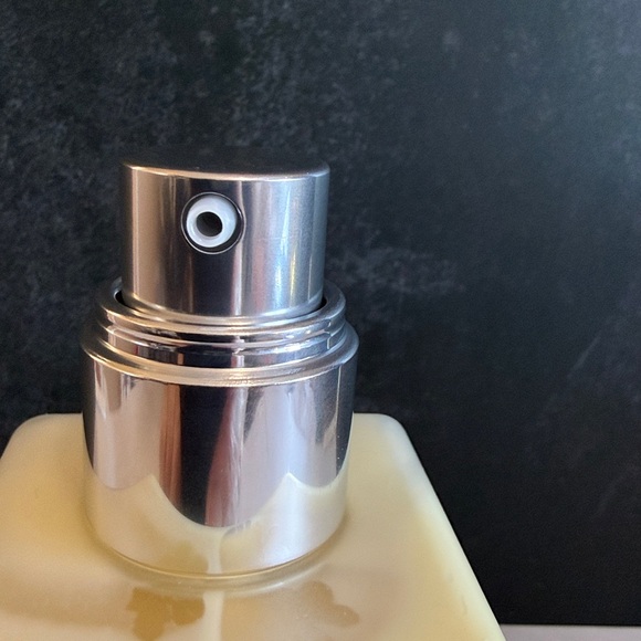 Clinique Dramatically Different Moisturizing Lotion+-New - Picture 5 of 5